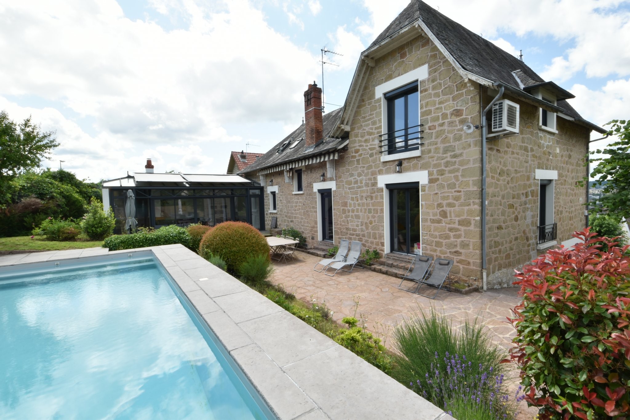 Brive la Gaillarde - Vente maison 9 pièces - 300m2 - 615 000 € - Réf